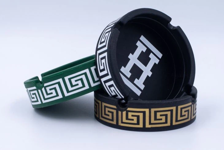 Custom Made Heat Resistant Round Silicone Rubber Ashtray